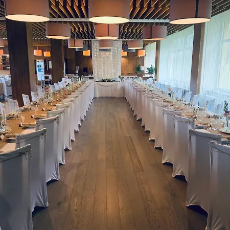 Horsky Jelenovska S Bazenem V Cene Hotel Valasske Klobouky