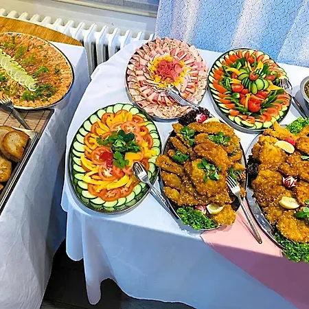Horský Jelenovská S Bazénem V Ceně Hotel