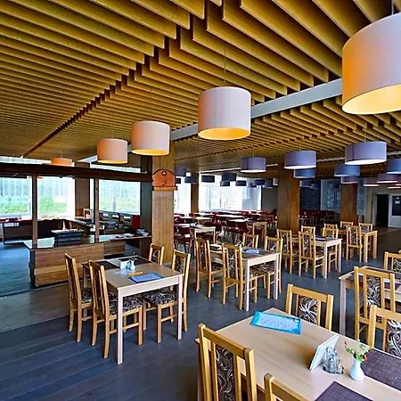 Hotel Horský Jelenovská S Bazénem V Ceně 3*