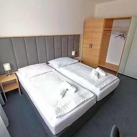 Hotel Horský Jelenovská S Bazénem V Ceně