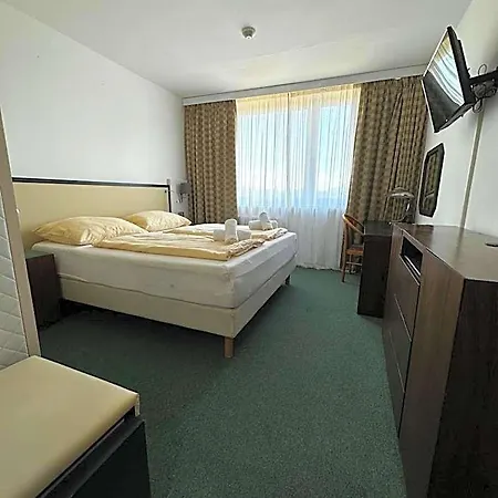 Horský Jelenovská Hotel