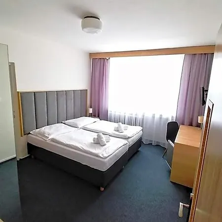 Horský Jelenovská 3*