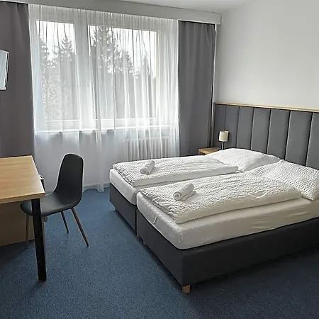 Horský Jelenovská S Bazénem V Ceně Hotel