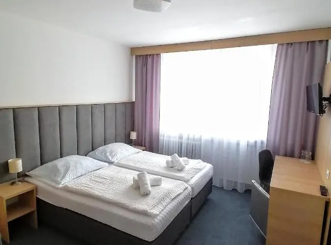 Horsky Jelenovska S Bazenem V Cene 3* Valašské Klobouky