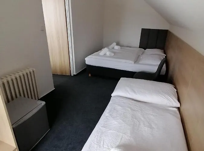 Horsky Jelenovska S Bazenem V Cene 3* Valašské Klobouky
