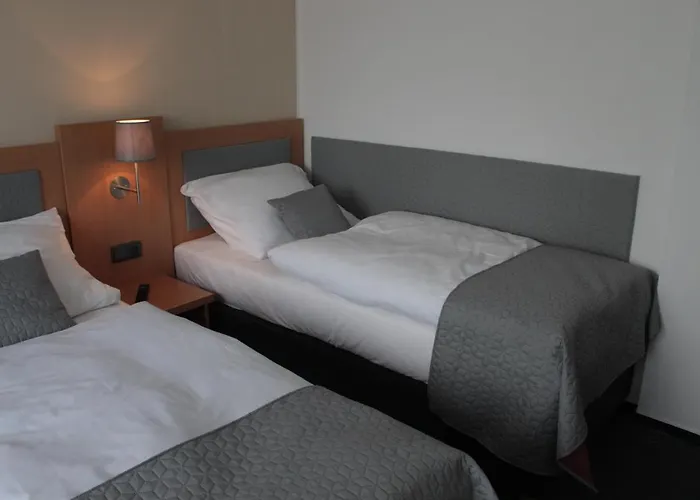 Horsky Jelenovska S Bazenem V Cene Hotel Valašské Klobouky