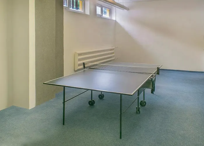 Hotel Horsky Jelenovska S Bazenem V Cene 3*
